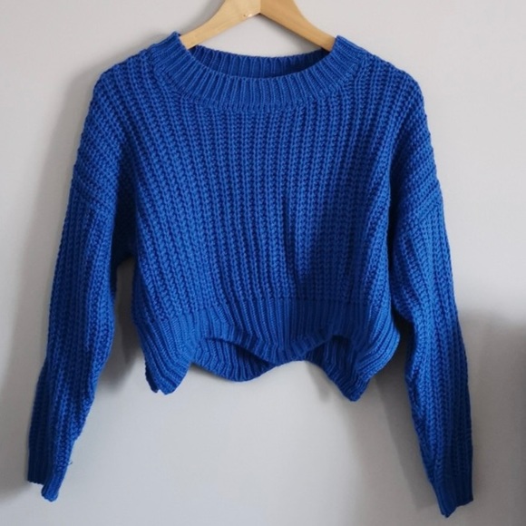 Sadie and Sage Cropped Sweater - Picture 2 of 3